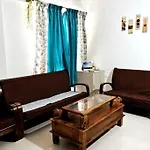 Opulent 2Bhk With Ac